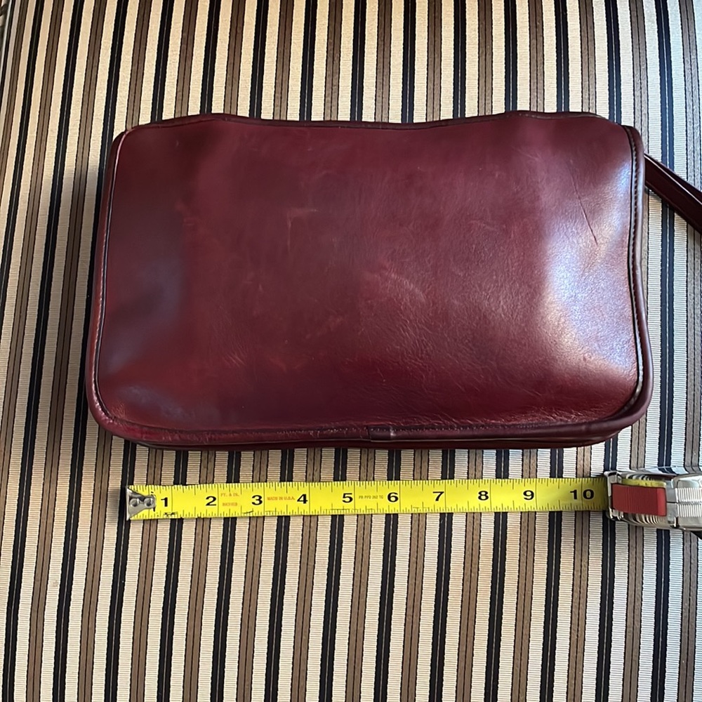 VINTAGE COACH BASIC BAG ZIPPERED CLUTCH 9455 BURGUNDY GLUE IN REG NEW YORK CITY - Picture 2 of 11